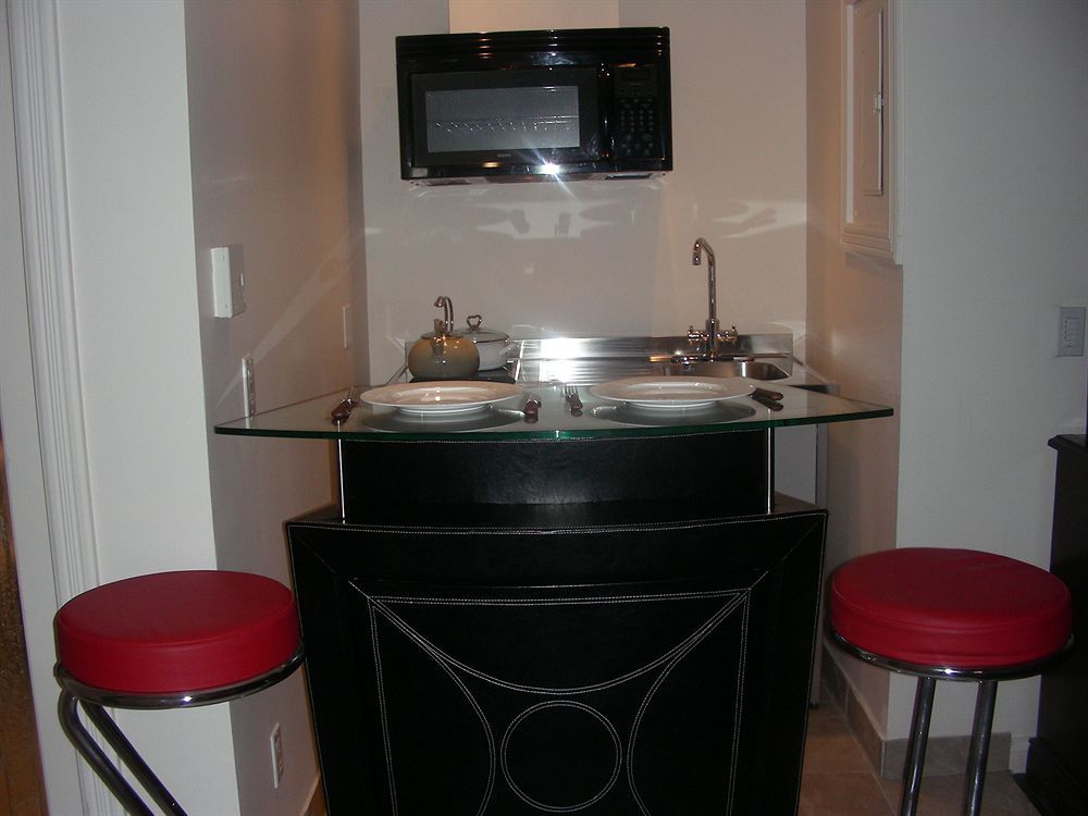 מונטריאול Hotel Kutuma מראה חיצוני תמונה